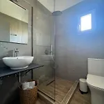 Hotel Australia *