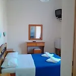 Australia Hotel *