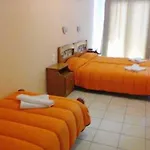 Hotel Australia *
