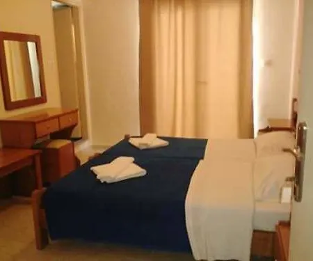 Hotel Australia